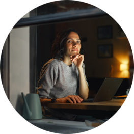 woman_working_at_night